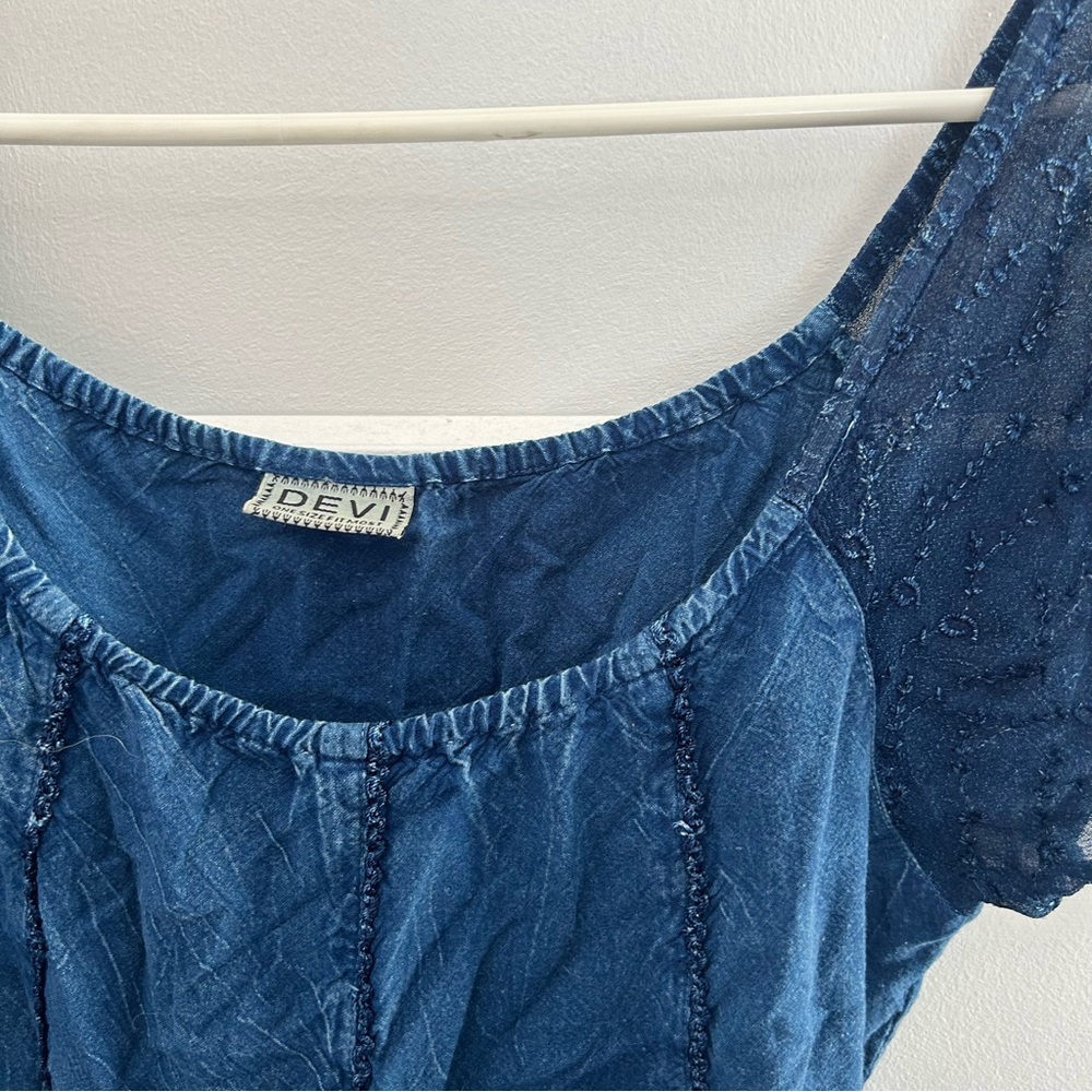 Devi | Vintage Lace Top - Picture 6 of 12